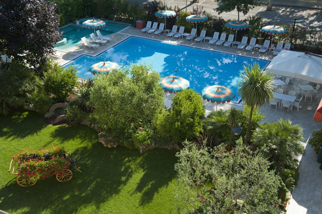 Hotel Ariston Bibione Eksteriør bilde